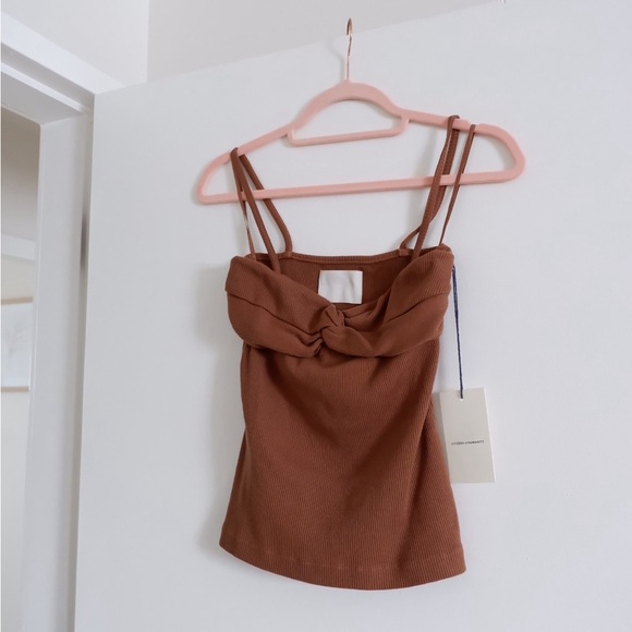 CITIZENS OF HUMANITY Emi Twist Cami in Malt Ball - Picture 3 of 6